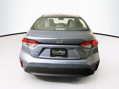 Used 2025 Toyota Corolla LE image 7