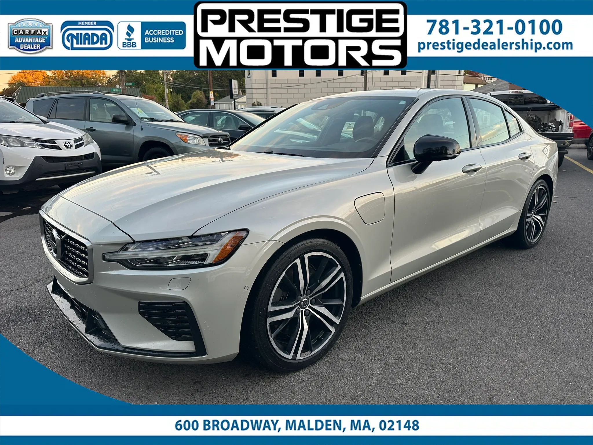Used 2019 Volvo S60 T8 R-Design AWD/4WD image 1