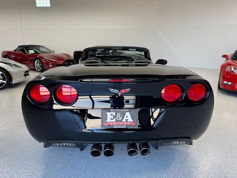 Used 2007 Chevrolet Corvette Convertible w/ Preferred Equipment Group RWD image 11