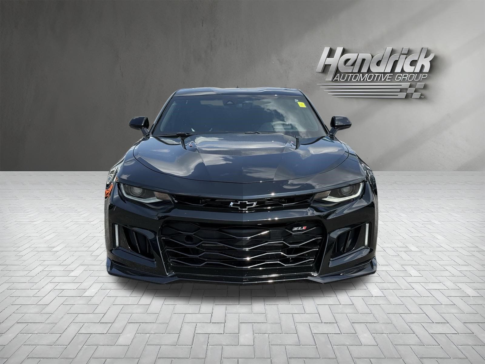 Used 2022 Chevrolet Camaro ZL1 RWD image 3
