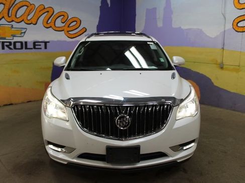 Used 2017 Buick Enclave Leather AWD/4WD image 3