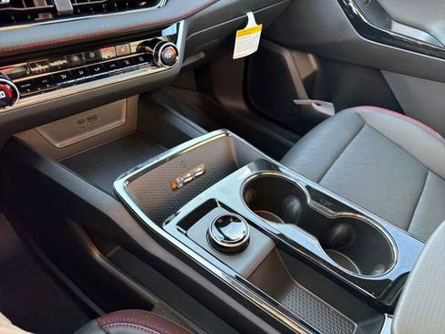 New 2026 Chevrolet Equinox RS w/ Safety and Technology Package FWD image 30