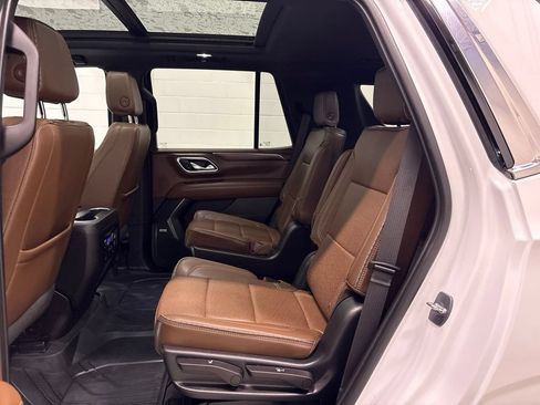 Used 2023 Chevrolet Tahoe High Country AWD/4WD image 30