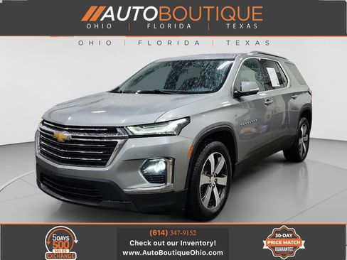 Used 2023 Chevrolet Traverse LT w/ LT Premium Package AWD/4WD image 1
