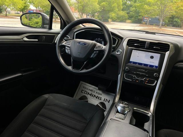 Used 2019 Ford Fusion SE AWD/4WD image 27