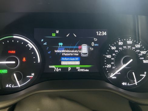 Used 2025 Toyota Sienna XLE AWD/4WD image 18