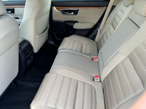 Used 2019 Honda CR-V EX image 16