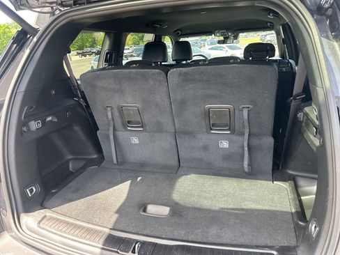 Used 2025 Jeep Grand Cherokee L Limited image 27