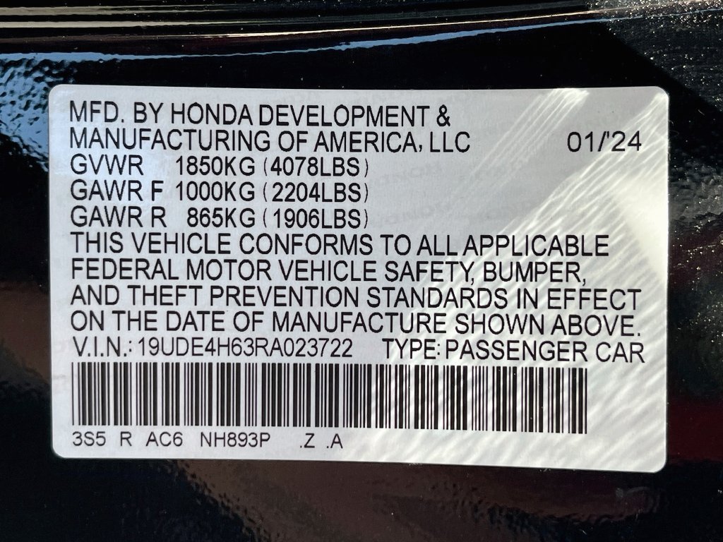 Used 2024 Acura Integra A-Spec w/ Technology Package FWD image 33