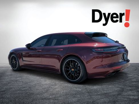 Used 2022 Porsche Panamera GTS image 5