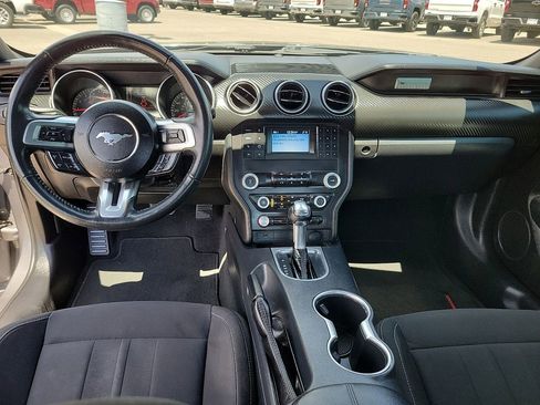 Used 2022 Ford Mustang Coupe RWD image 17