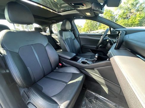 Used 2023 Kia K5 GT-Line image 28