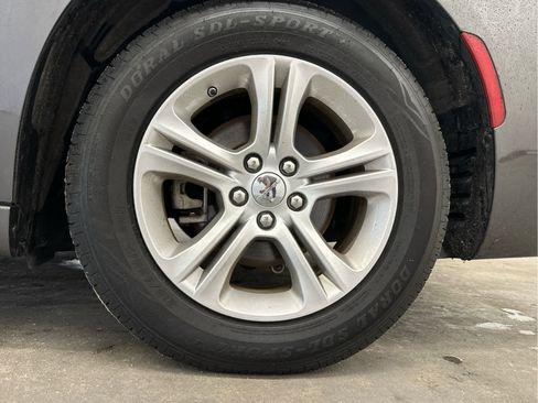 Used 2023 Dodge Charger SXT image 10