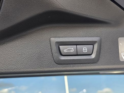 New 2026 BMW X5 xDrive40i w/ M Sport Package image 10