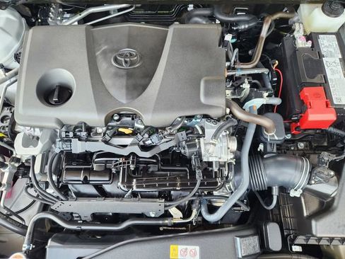 Used 2024 Toyota Camry LE image 25