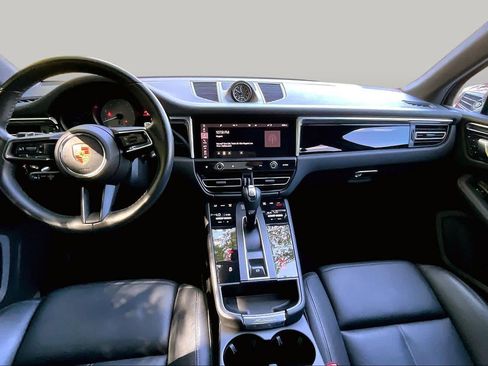 Used 2023 Porsche Macan S AWD/4WD image 16