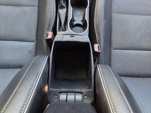 Used 2014 Toyota Corolla S FWD image 28