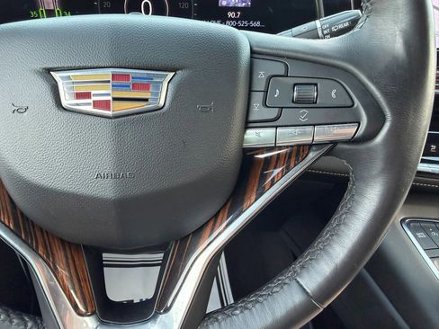 Used 2023 Cadillac Escalade Premium Luxury w/ Performance Package image 35