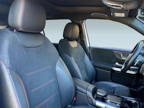 Certified 2023 Mercedes-Benz GLB 250 White image 15