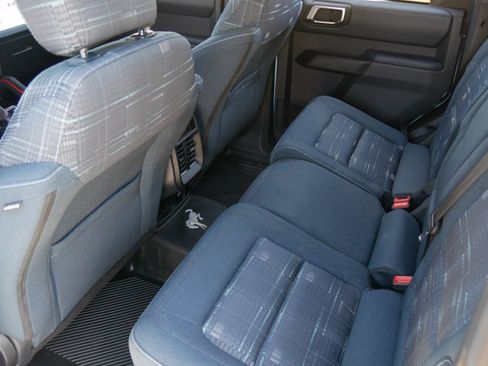 Used 2025 Ford Bronco Heritage Edition AWD/4WD image 12
