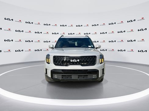 Used 2024 Kia Telluride SX X-Line image 3