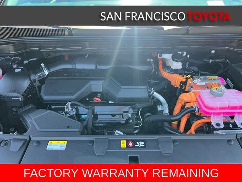 Used 2025 Kia Carnival EX FWD image 44
