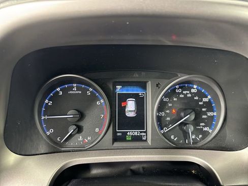 Used 2017 Toyota RAV4 LE w/ All Weather Liner Package FWD image 16