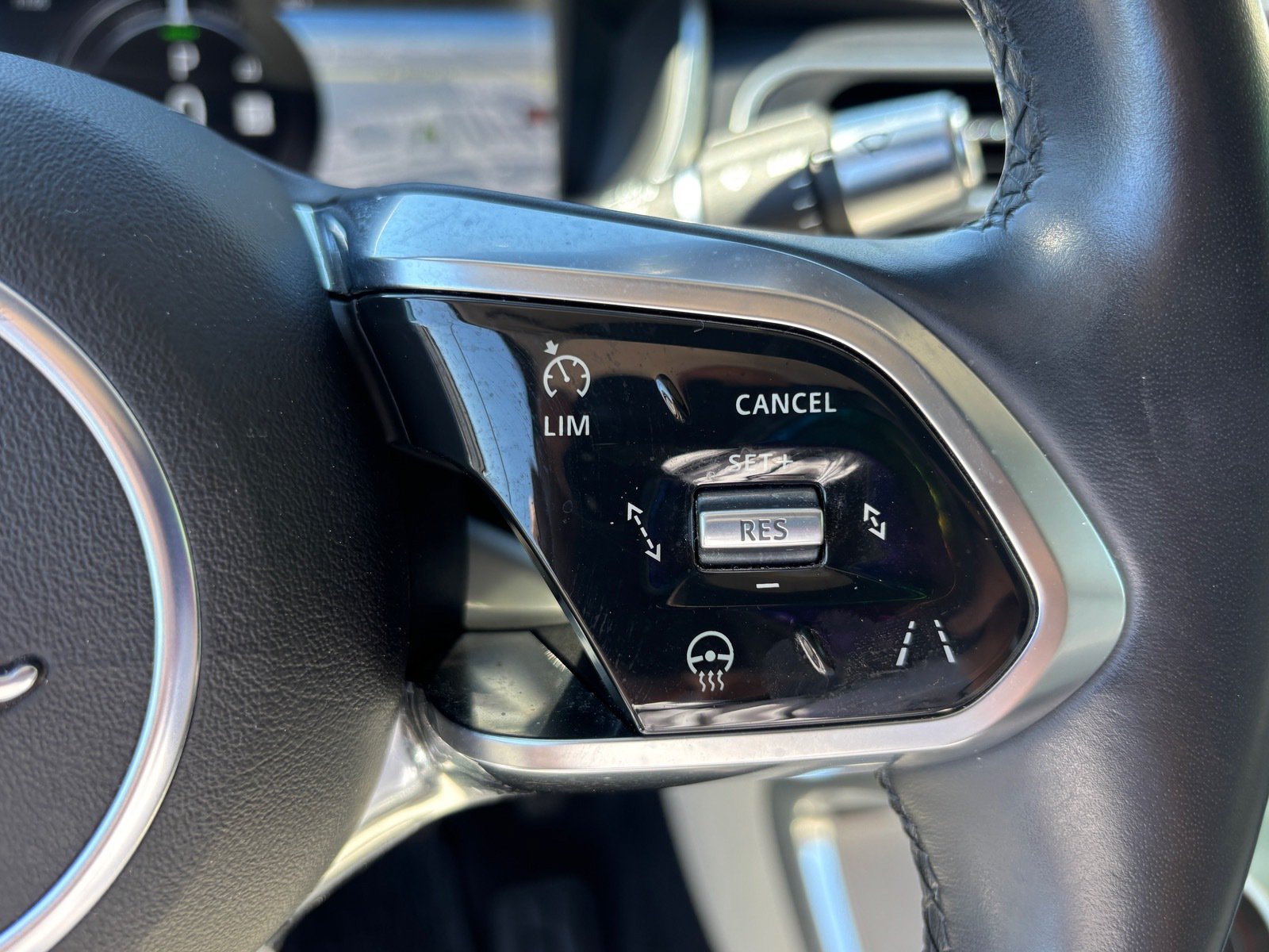 Used 2019 Jaguar I-PACE AWD/4WD image 23