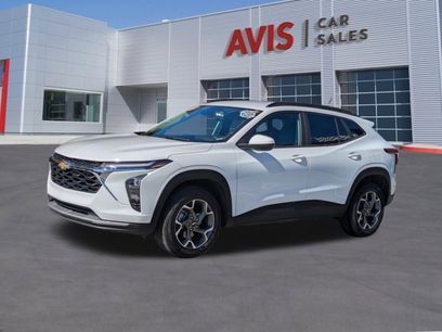 Used 2025 Chevrolet Trax LT w/ LT Convenience Package