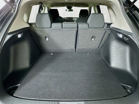 Certified 2025 Honda HR-V LX image 27