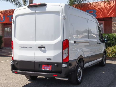 Used 2024 Ford Transit 250 148 Medium Roof RWD image 9