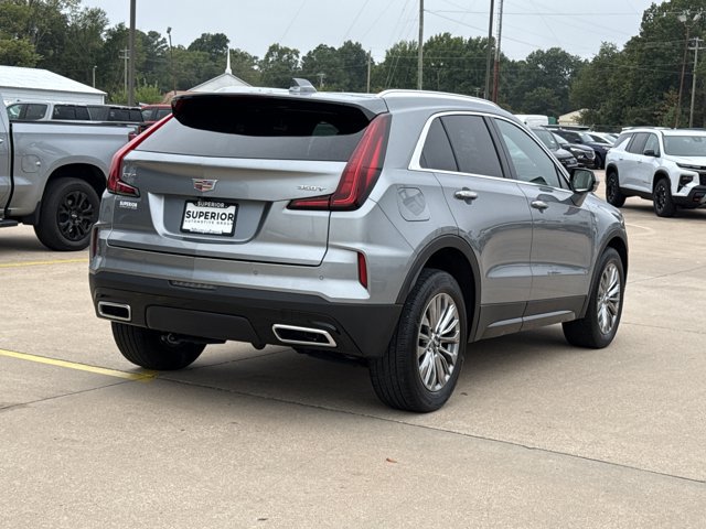 Used 2024 Cadillac XT4 Premium Luxury FWD image 3