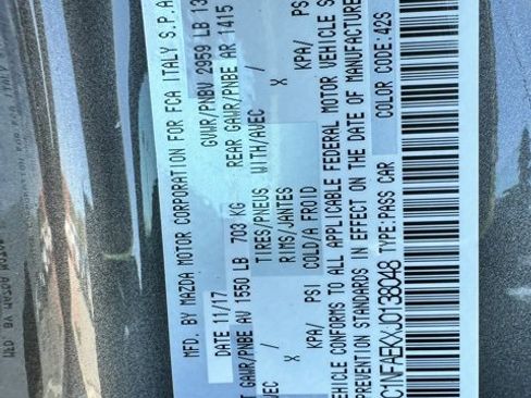 Used 2018 FIAT 124 Spider Classica w/ Technology & Siriusxm Group image 34