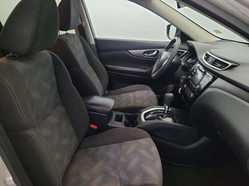 Used 2016 Nissan Rogue S w/ Appearance Package AWD/4WD image 21