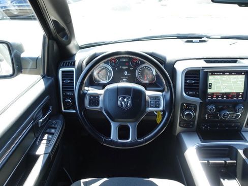 Used 2022 RAM 1500 Classic Warlock w/ Ceramic Grey Warlock Package image 33