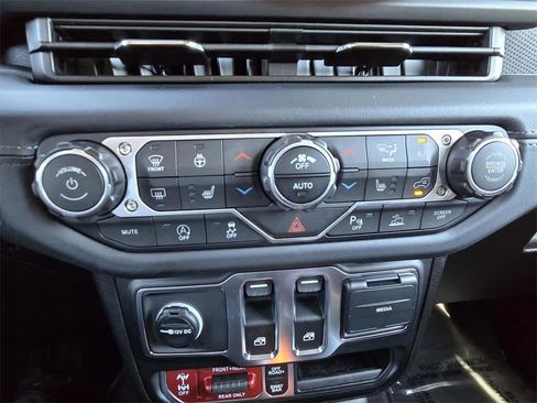 New 2026 Jeep Wrangler Rubicon image 18