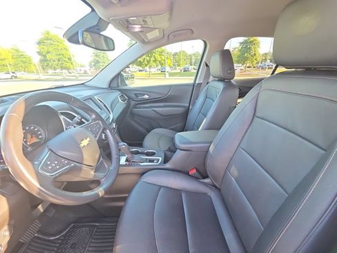 Used 2020 Chevrolet Equinox LT w/ Sport Edition FWD image 26