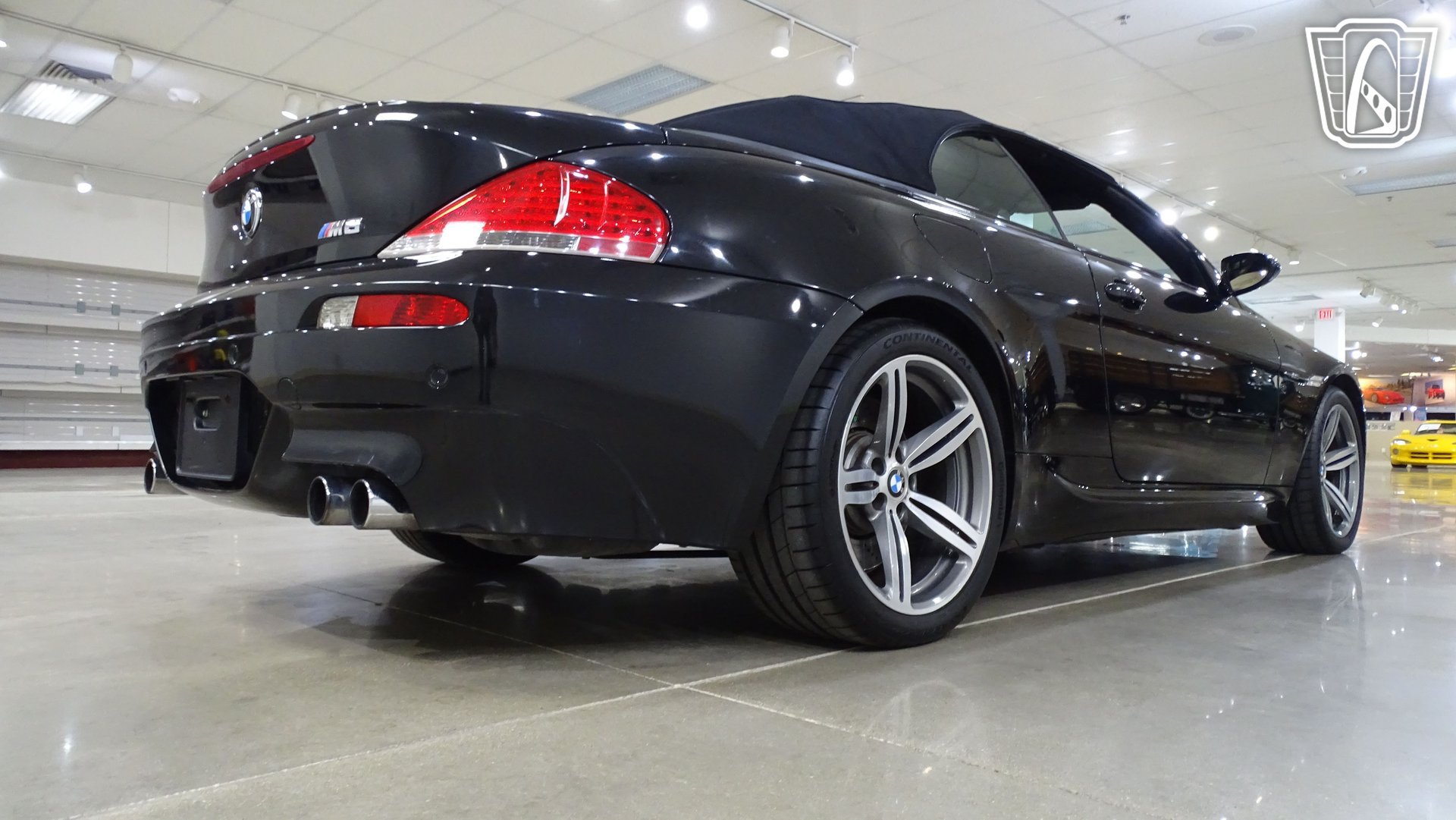 Used 2007 BMW M6 Convertible RWD image 16