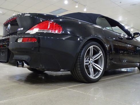 Used 2007 BMW M6 Convertible RWD image 16