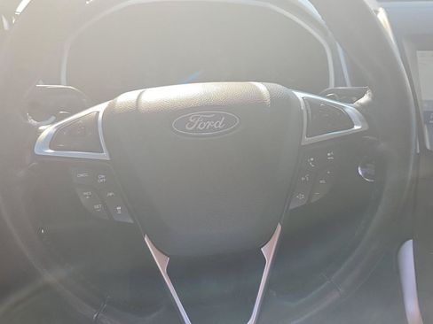 Used 2020 Ford Edge SEL w/ Cold Weather Package AWD/4WD image 14
