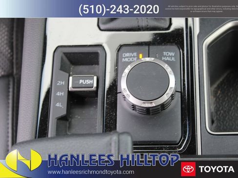 Used 2024 Toyota Tundra Limited AWD/4WD image 19