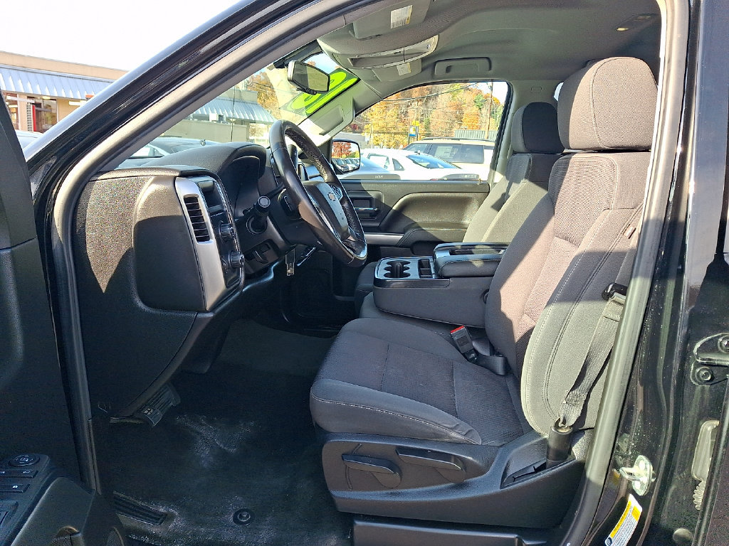 Used 2018 Chevrolet Silverado 1500 LT AWD/4WD image 15