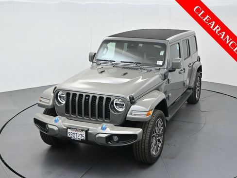 Used 2022 Jeep Wrangler Unlimited Sahara image 57