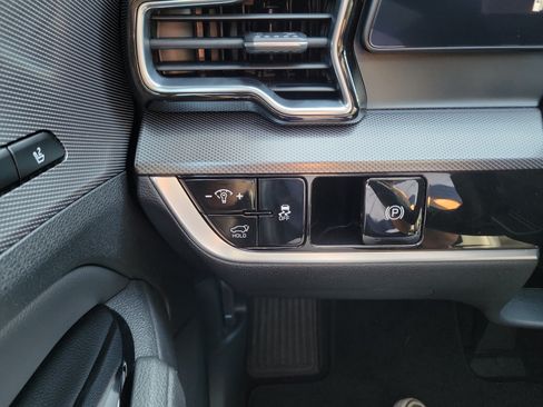 Certified 2024 Kia Sportage SX FWD image 26