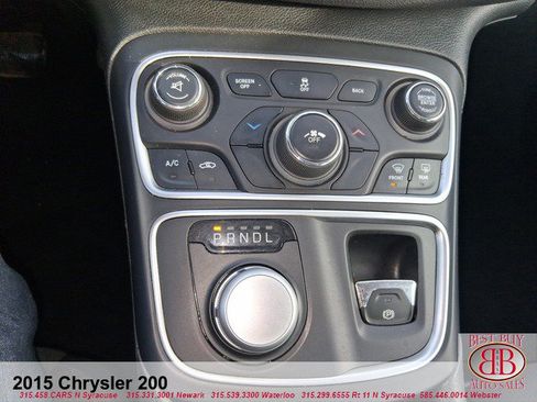 Used 2015 Chrysler 200 Limited w/ Convenience Group FWD image 18