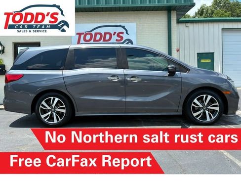 Used 2023 Honda Odyssey Touring image 2