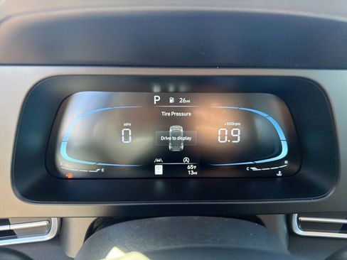 New 2026 Hyundai Elantra SE image 13