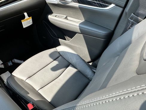 New 2025 Cadillac XT6 Premium Luxury w/ Technology Package image 14