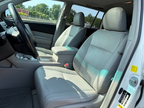 Used 2010 Toyota Highlander SE AWD/4WD image 22