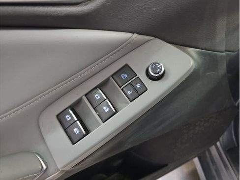 Used 2021 Toyota Avalon XLE image 21